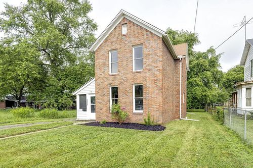 211 Buckingham St, Newark, OH, 43055-5123 | Card Image