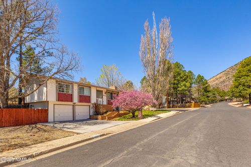 4177 N Fanning Dr, Flagstaff, AZ, 86004-2212 | Card Image