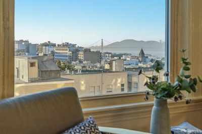 4 - 1317 Hyde Street, Condo with 2 bedrooms, 1 bathrooms and null parking in San Francisco CA | Image 1