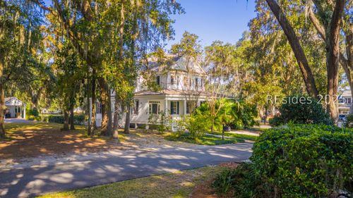 63 Magnolia Ln, Richmond Hill, GA, 31324-4368 | Card Image