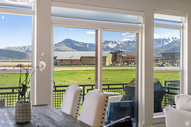 1339 Fiddich Glen Ln, Condo with 3 bedrooms, 4 bathrooms and 2 parking in Snyderville UT | Image 21