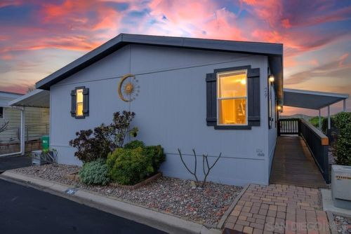 spc-29-13460 Highway 8 Business, Lakeside, CA, 92040-5226 | Card Image