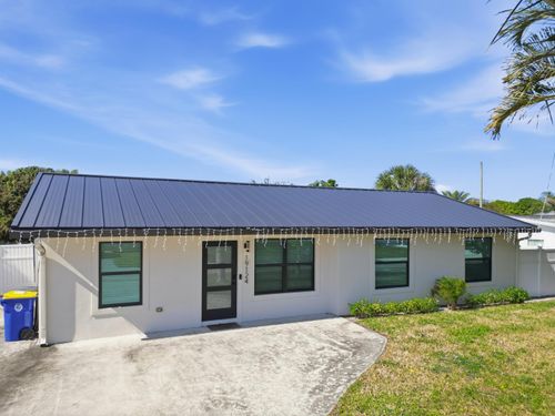 19124 Se Fearnley Dr, Jupiter, FL, 33469-1626 | Card Image