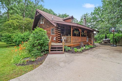 1384 Olson Rd, Manistee, MI, 49660-9462 | Card Image