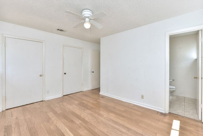 Primary Bedroom | Image 19