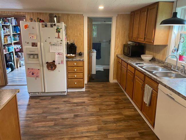 106 Central St, House other with 4 bedrooms, 1 bathrooms and null parking in Sheldon VT | Image 6