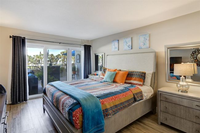 Guest Bedroom | Image 13