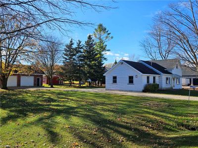 42669 Graham Rd, House other with 3 bedrooms, 2 bathrooms and 12 parking in Brussels ON | Image 1