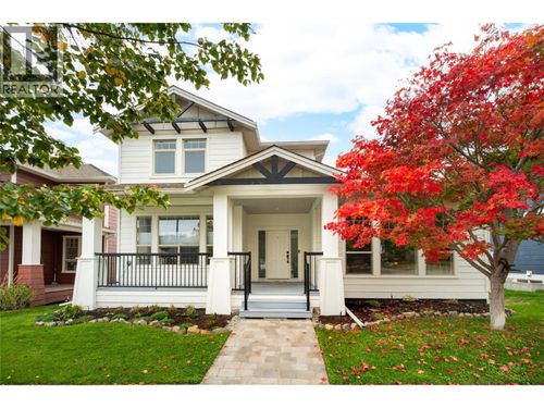 319 Mccarren Ave, Kelowna, BC, V1W5A6 | Card Image