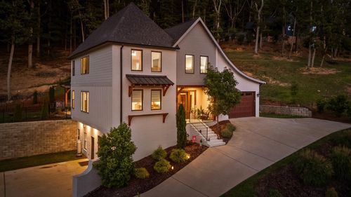 9962 Caseview Dr, Harrison, TN, 37341-8011 | Card Image