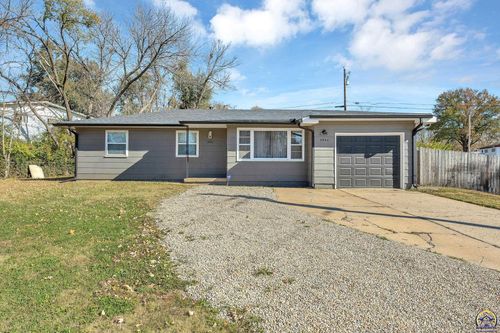 3542 Se Adams St, Topeka, KS, 66605-2873 | Card Image