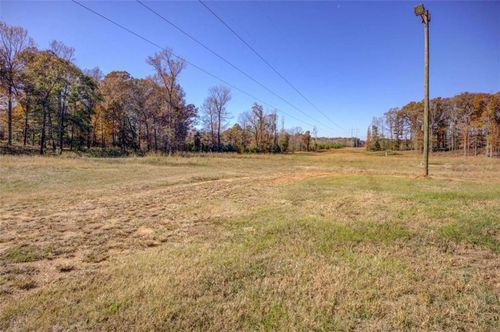 104 Beaver Dam Dr, Eatonton, GA, 31024-6338 | Card Image