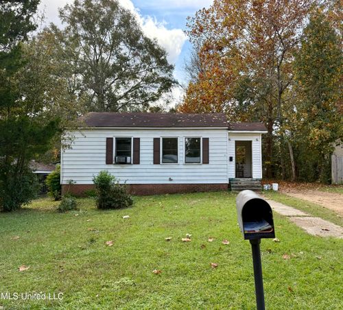 235 Rogers Cir, Brookhaven, MS, 39601-2538 | Card Image