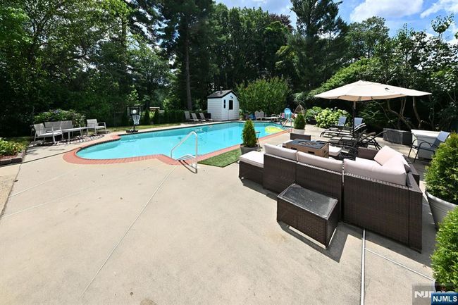 254 University Way, House other with 5 bedrooms, 5 bathrooms and null parking in Paramus NJ | Image 17