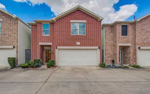 3710 Main Aspen Dr, Houston, TX, 77025-1451 | Card Image