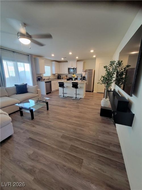 6268 Pink Cosmos Ave, Las Vegas, NV, 89122-7788 | Card Image