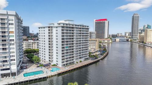 apt-104-121 Golden Isles Dr, Hallandale Beach, FL, 33009-5805 | Card Image