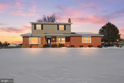 6136 Friar Rd, HARRISBURG, PA, 17111-3855 | Card Image