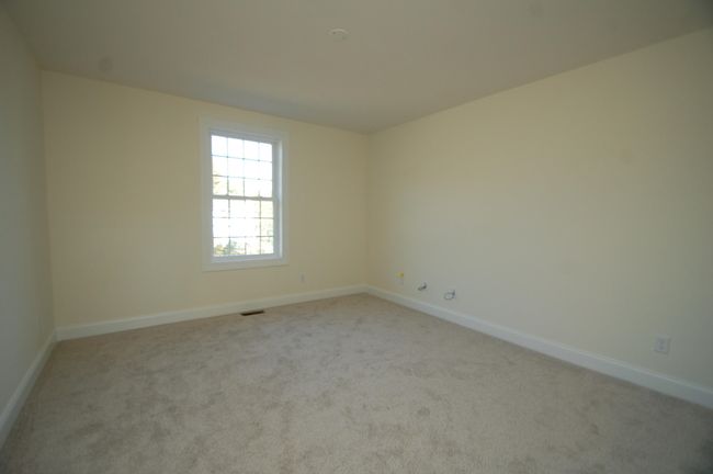 2D - 18 Sheffield St, Condo with 2 bedrooms, 3 bathrooms and null parking in Hudson NH | Image 11