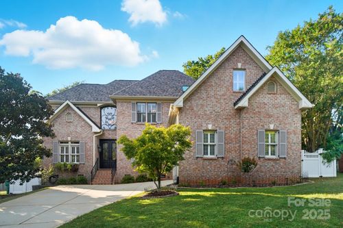 6768 Lynrose Ct, Charlotte, NC, 28226-8901 | Card Image