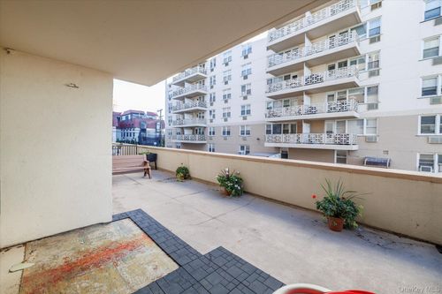 apt-1f-420 Shore Rd, Long Beach, NY, 11561-5302 | Card Image