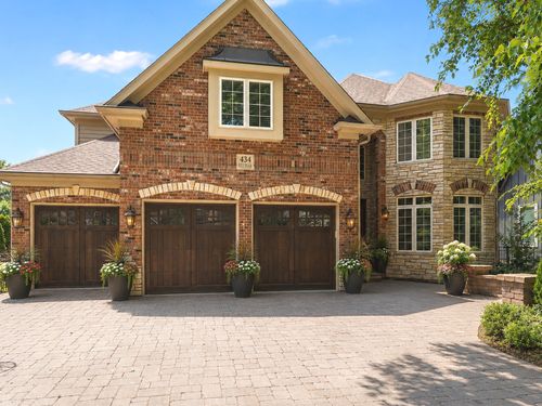 434 W Benton Ave, Naperville, IL, 60540-4406 | Card Image