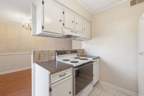 apt-66-210 Old Hickory Blvd, Nashville, TN, 37221-7316 | Card Image