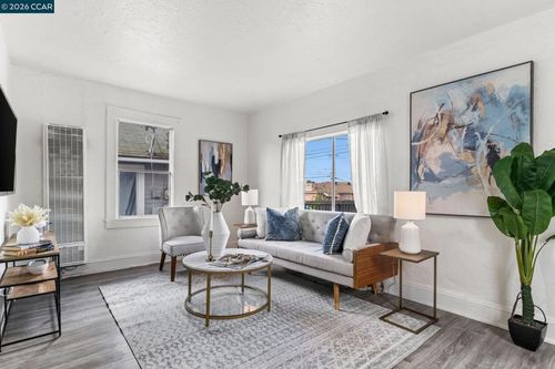 2612 75th Ave, Oakland, CA, 94605-2839 | Card Image