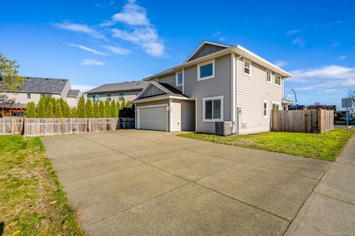 499 Torrence Rd, Comox, BC, V9M3R8 | Card Image