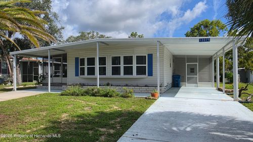 12075 Walshwood Ave, Brooksville, FL, 34613-5521 | Card Image