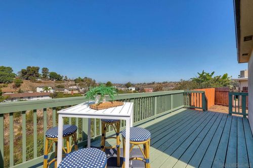 6303 Cleo St, San Diego, CA, 92115-1522 | Card Image