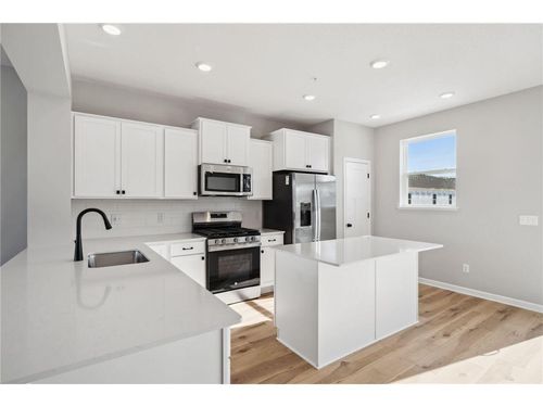 6770 Wildflower Way, Minnetrista, MN, 55331-2812 | Card Image