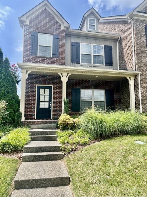 956 Innsbrooke Ave, Hendersonville, TN, 37075-1413 | Card Image