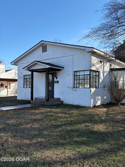 602 Belle Aire Pl, Carthage, MO, 64836-2700 | Card Image