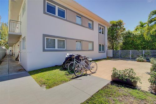 apt-25-1035 Euclid Ave, Miami Beach, FL, 33139-4943 | Card Image