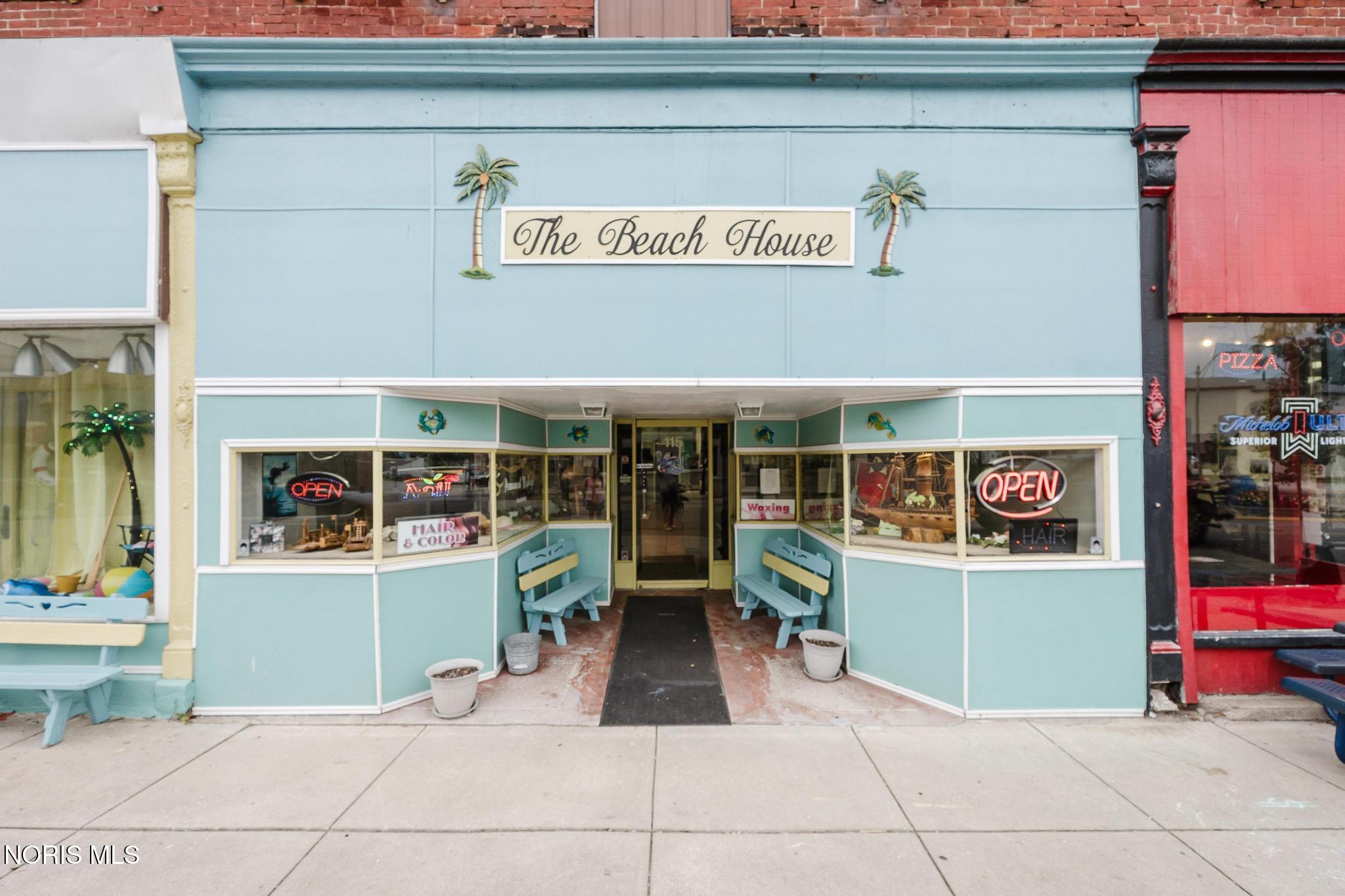 115 N Main St, Fostoria, OH 44830