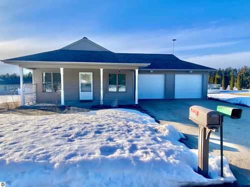 21-9391 Chippewa Dr, Mancelona, MI, 49659-8513 | Card Image