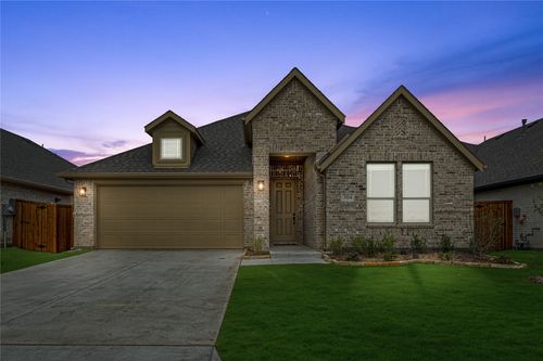 304 Keystone Dr, Commerce, TX, 75428-3962 | Card Image