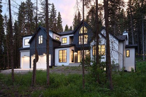 50071 Township Road 234, Bragg Creek, AB, T0L0K0 | Card Image
