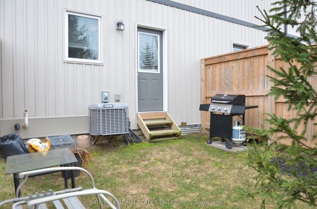 98 - 7768 Ascot Cir, Condo with 3 bedrooms, 4 bathrooms and 1 parking in Niagara Falls ON | Image 44