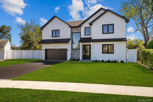 99 Slate Ln, Levittown, NY, 11756-3936 | Card Image