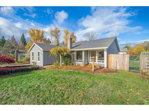 2407 Se Lindenbrook Ct, Milwaukie, OR, 97222 | Card Image