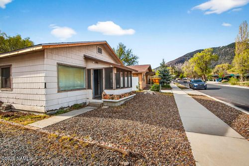 2721 N Main St, Flagstaff, AZ, 86004-3463 | Card Image