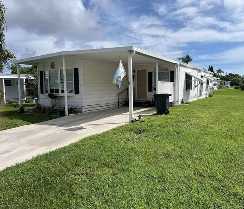 15 La Costa Ln, Port St. Lucie, FL, 34952-3439 | Card Image