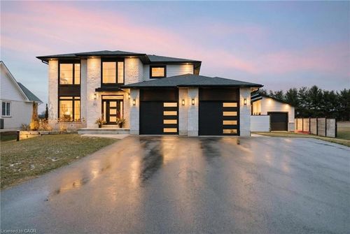 8476 Imperial Rd, Aylmer, ON, N5H2R2 | Card Image