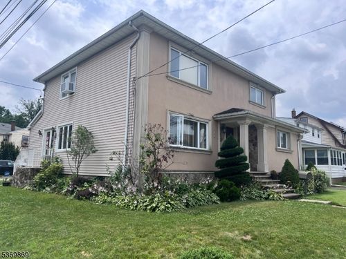 2-1 E 9th St, Clifton, NJ, 07011-1107 | Card Image