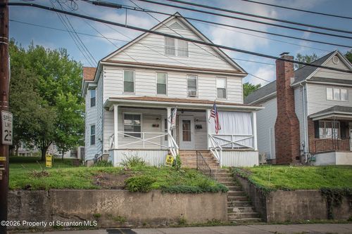 445 Main St, Dickson City, PA, 18519-1621 | Card Image