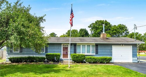 22208 Twin Oaks Dr, Watertown, NY, 13601-1730 | Card Image