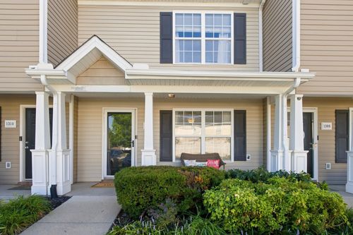 1308 Bunny Ct, Murfreesboro, TN, 37130-8209 | Card Image