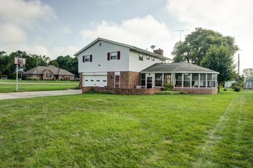 1517 E Main St, Greenville, OH, 45331-8618 | Card Image